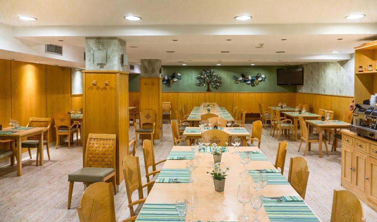 Hotel Jaques Jaca Zewnętrze zdjęcie