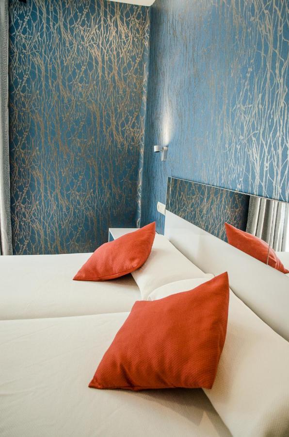 Hotel Jaques Jaca Zewnętrze zdjęcie